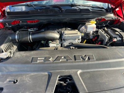 2022 RAM 1500 Big Horn Crew Cab 4x4 5'7' Box