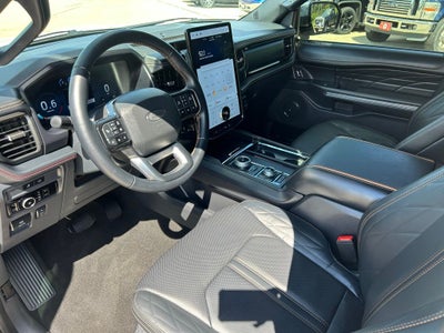 2024 Ford Expedition Platinum