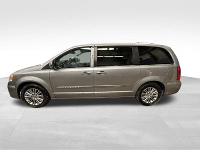 2016 Chrysler Town & Country Touring-L Anniversary Edition