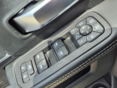 2025 RAM 3500 Big Horn Crew Cab 4x4 6'4' Box