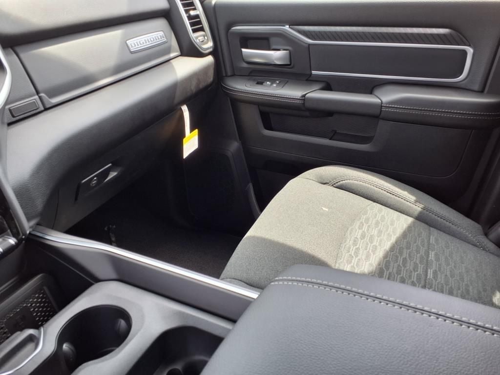 2025 RAM 3500 Big Horn Crew Cab 4x4 6'4' Box