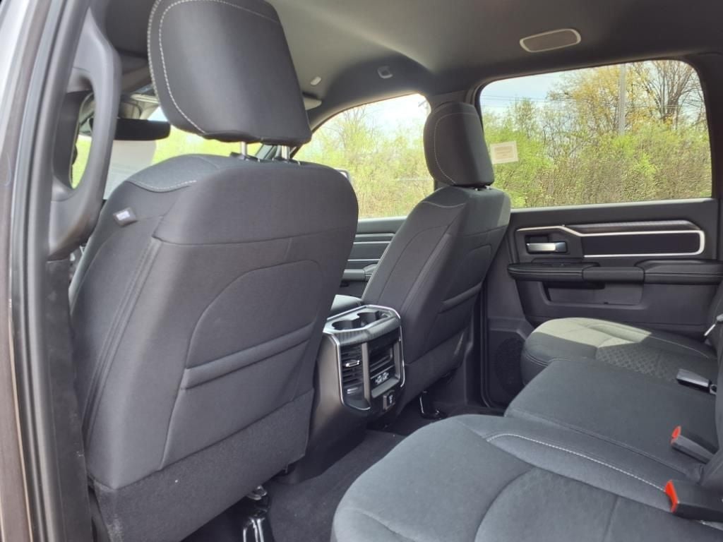 2025 RAM 3500 Big Horn Crew Cab 4x4 6'4' Box