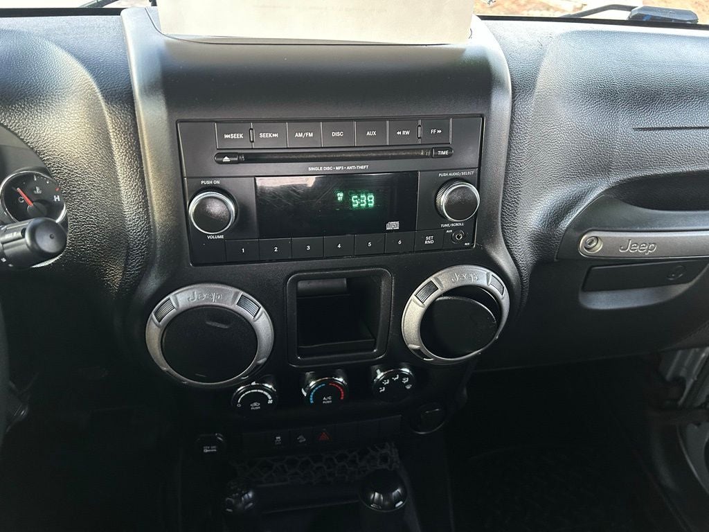 2015 Jeep Wrangler Sport