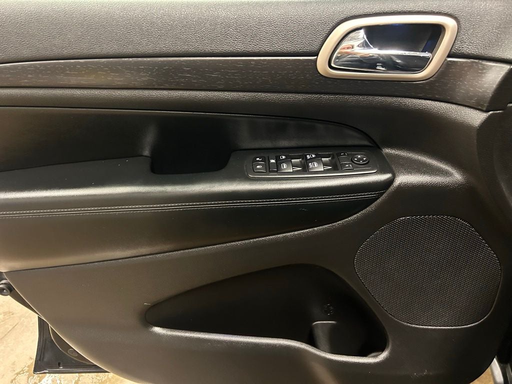 2017 Jeep Grand Cherokee Laredo