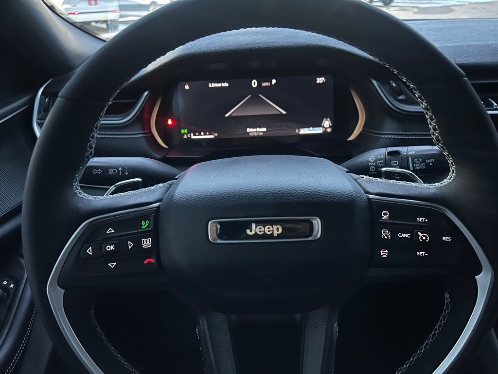 2025 Jeep Grand Cherokee L Laredo