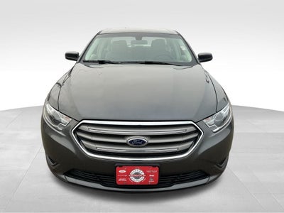 2016 Ford Taurus SE