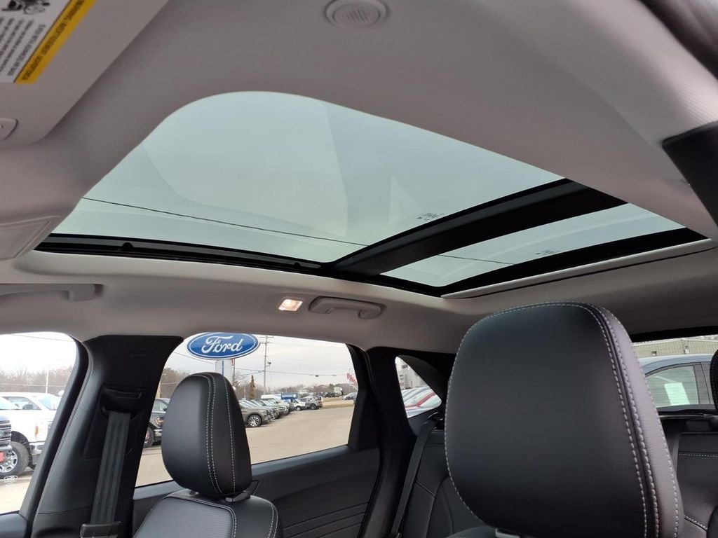 2026 Ford Escape Platinum