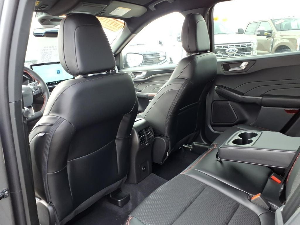 2026 Ford Escape ST-Line Select