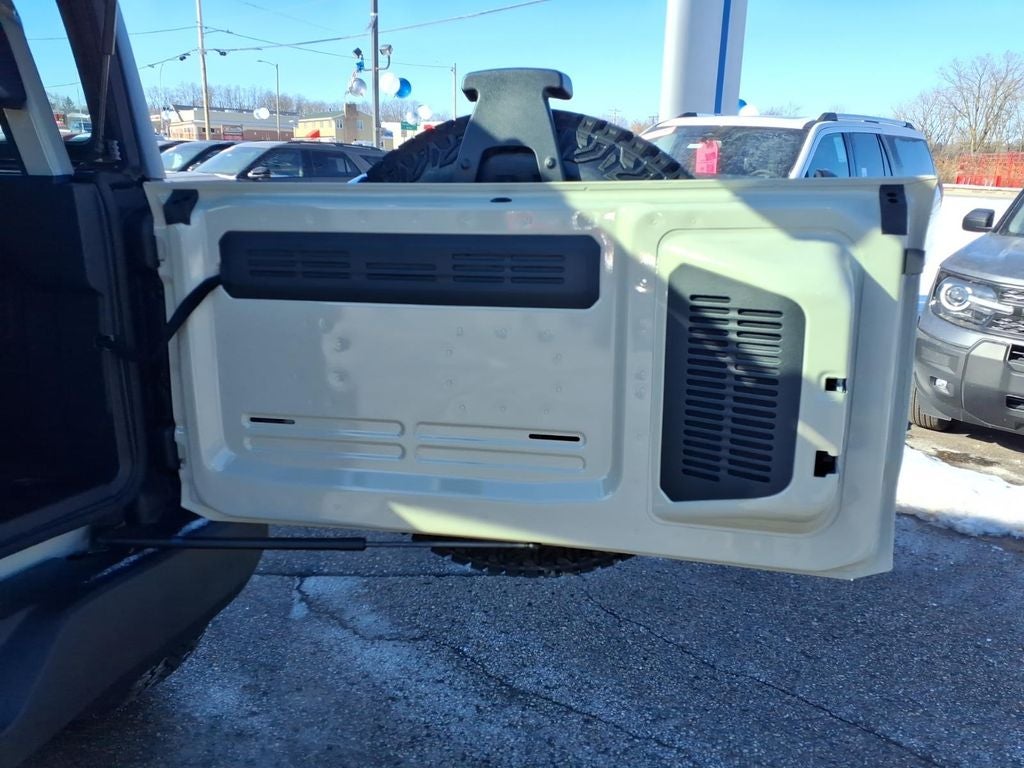 2025 Ford Bronco Base