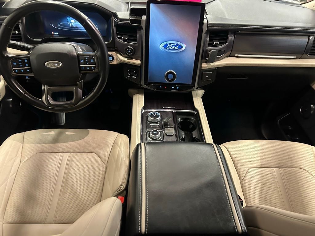 2022 Ford Expedition Max Platinum