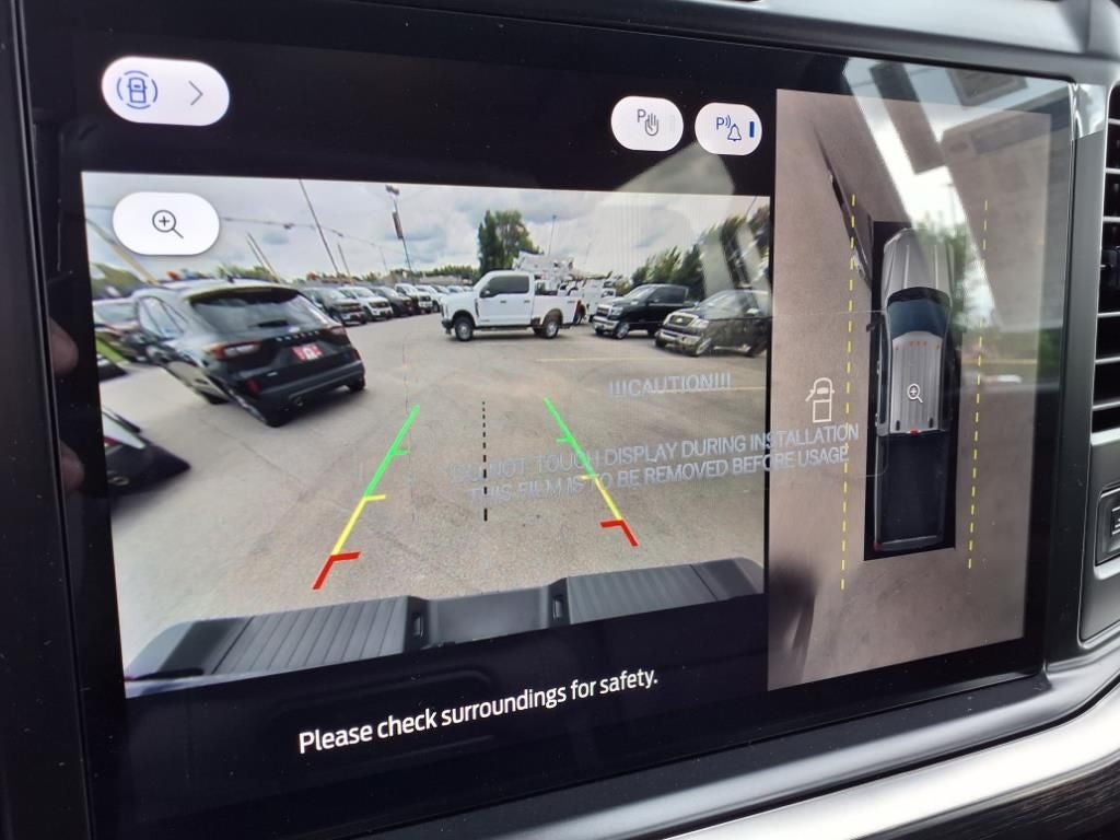 2026 Ford F-350SD Lariat DRW