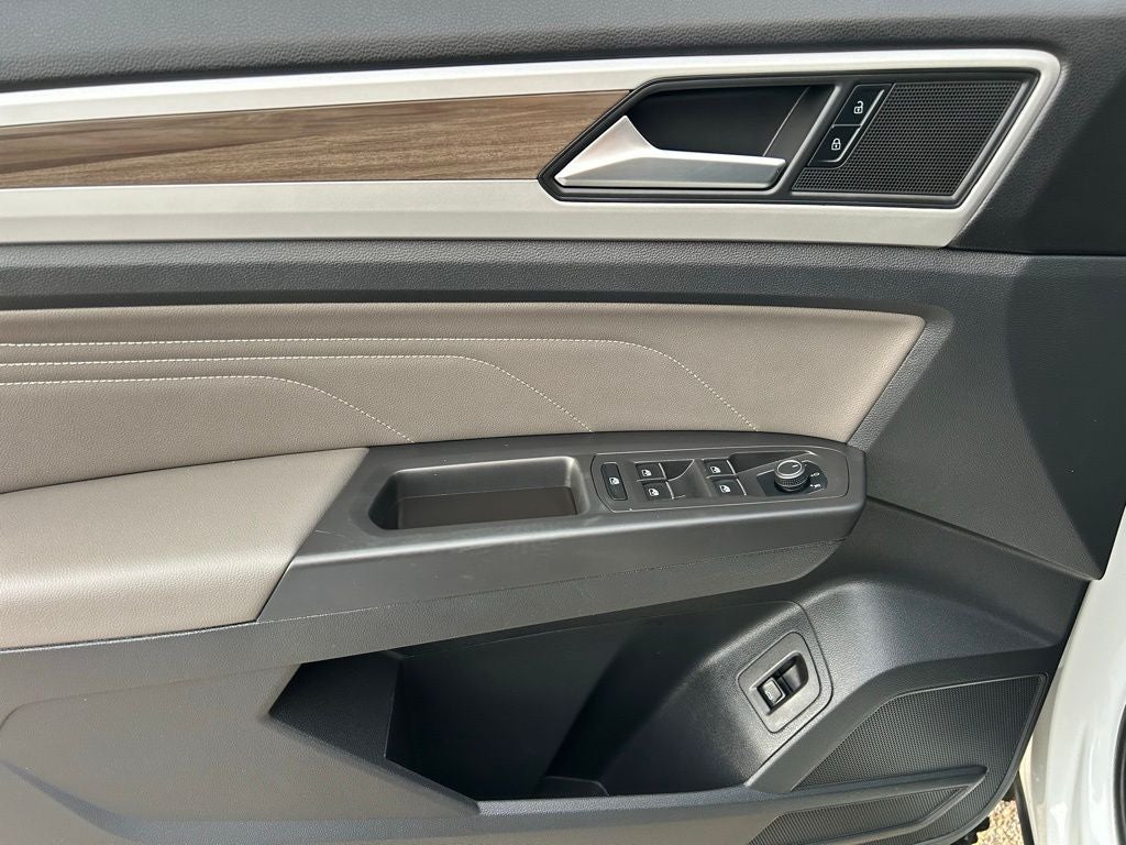 2023 Volkswagen Atlas SEL