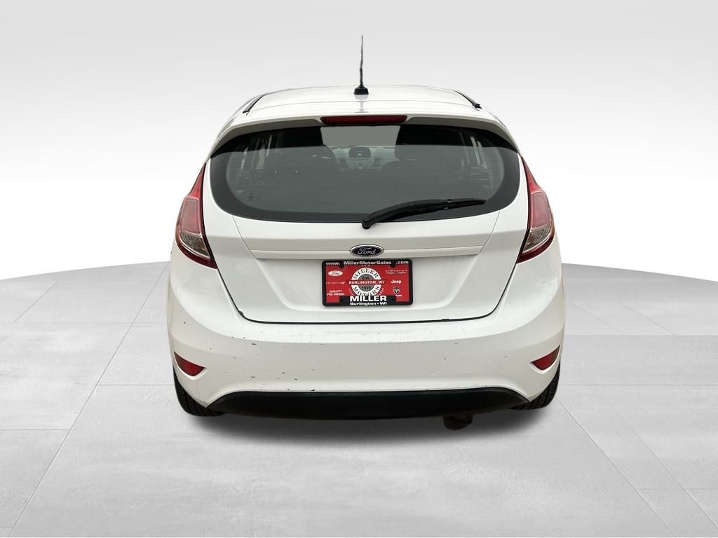 2015 Ford Fiesta SE